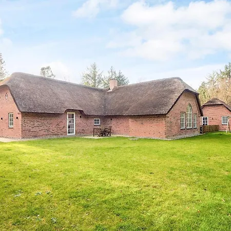 Semesterbostad Luxury Pool House Near Sea - By Traum Ulfborg